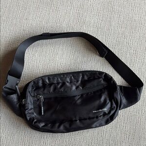 Travelon Black Crossbody Bag